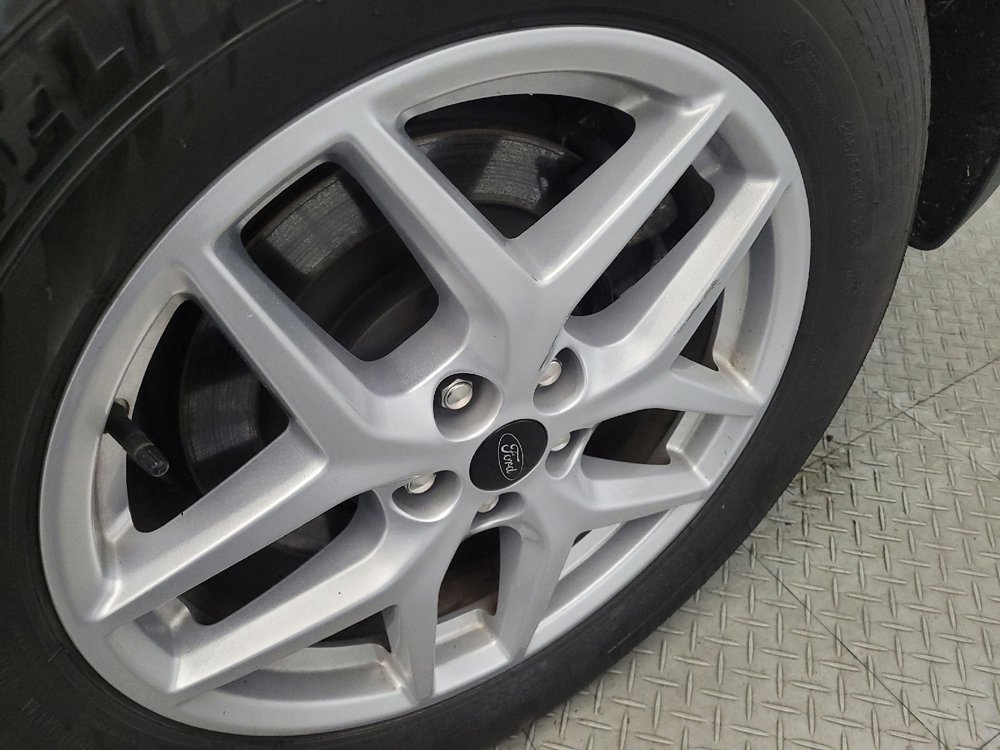 Used 2024 Ford Edge SEL image 31