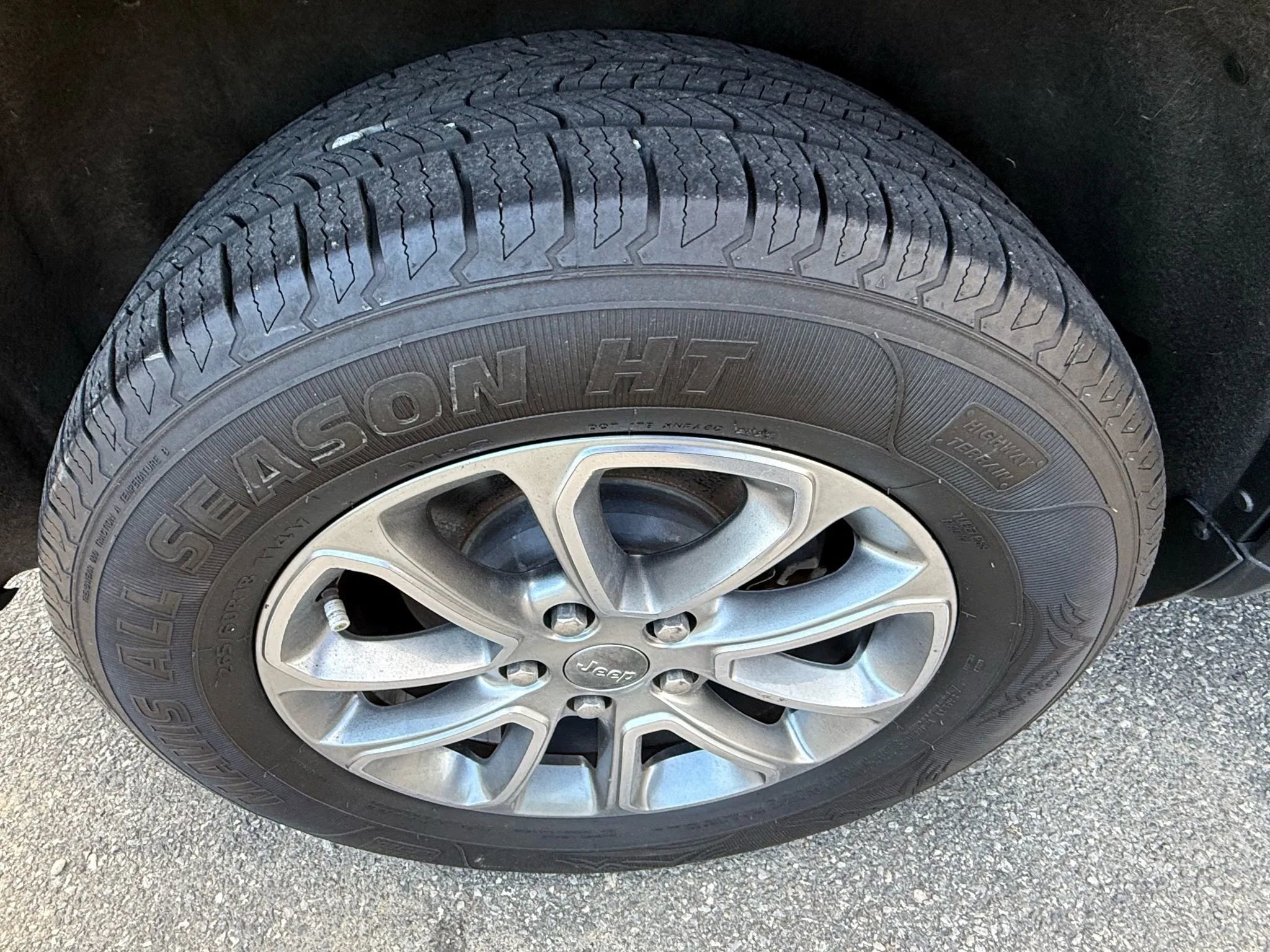 Used 2014 Jeep Grand Cherokee Limited AWD/4WD image 48