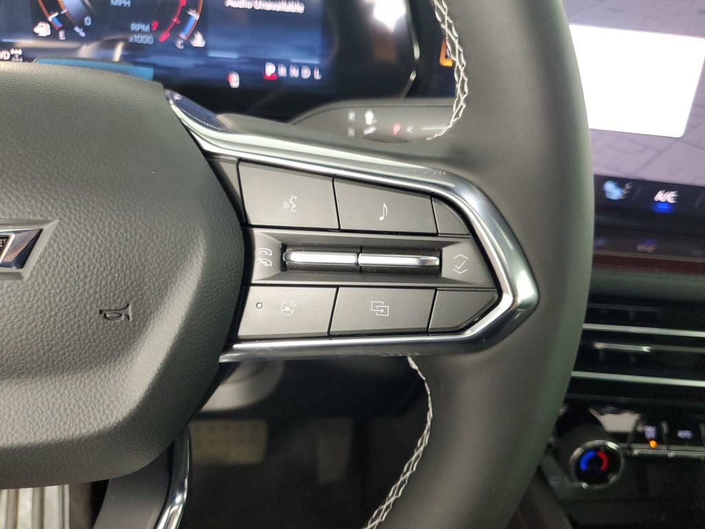 New 2026 Chevrolet Traverse Z71 w/ Enhanced Driving Package image 24