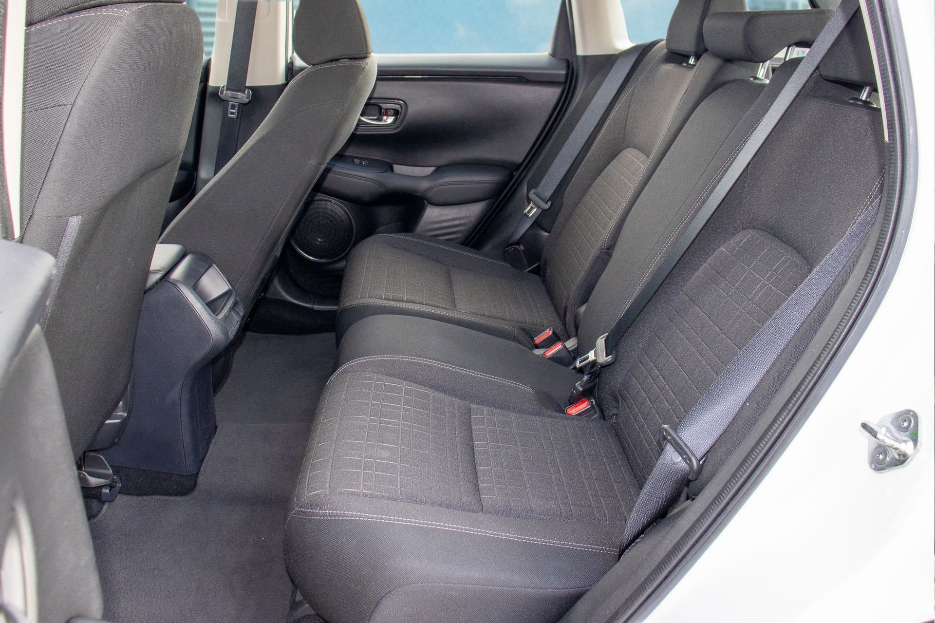 Used 2024 Honda HR-V LX image 18