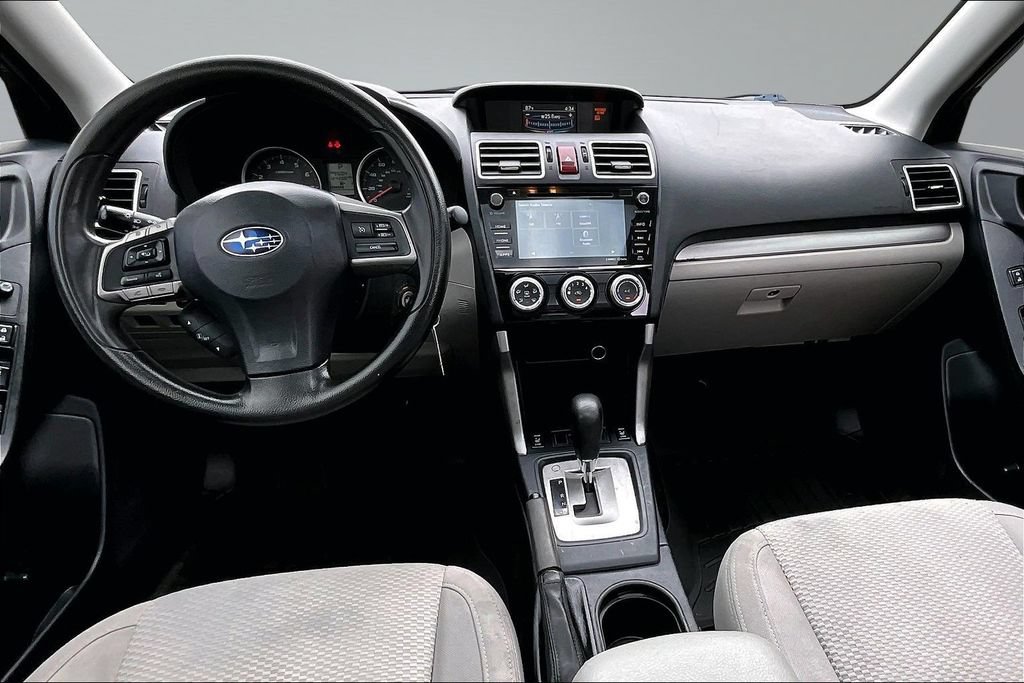 Used 2016 Subaru Forester 2.5i Premium w/ Popular Package #2 AWD/4WD image 16