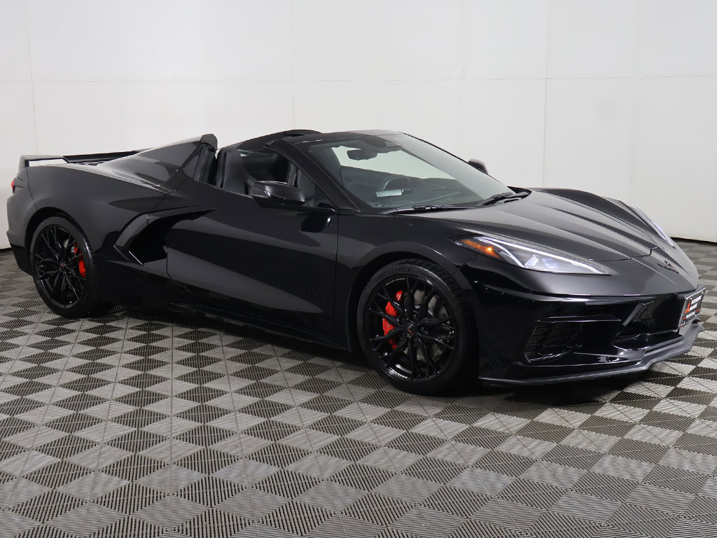 Used 2024 Chevrolet Corvette Stingray Convertible w/ Z51 Performance Package RWD image 18