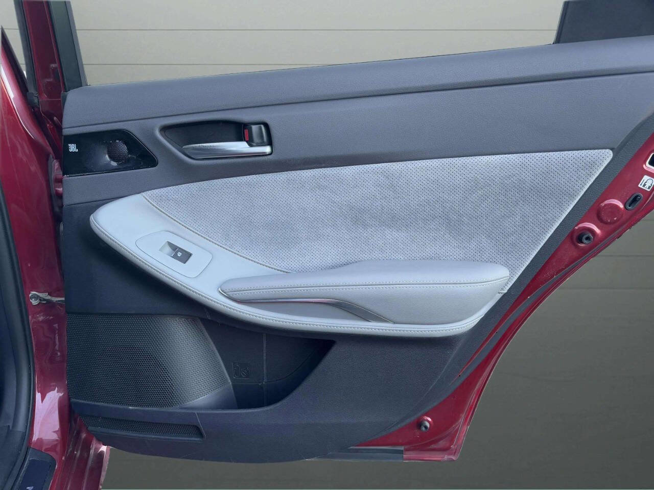 Used 2019 Toyota Avalon Touring w/ Advanced Safety Package image 22