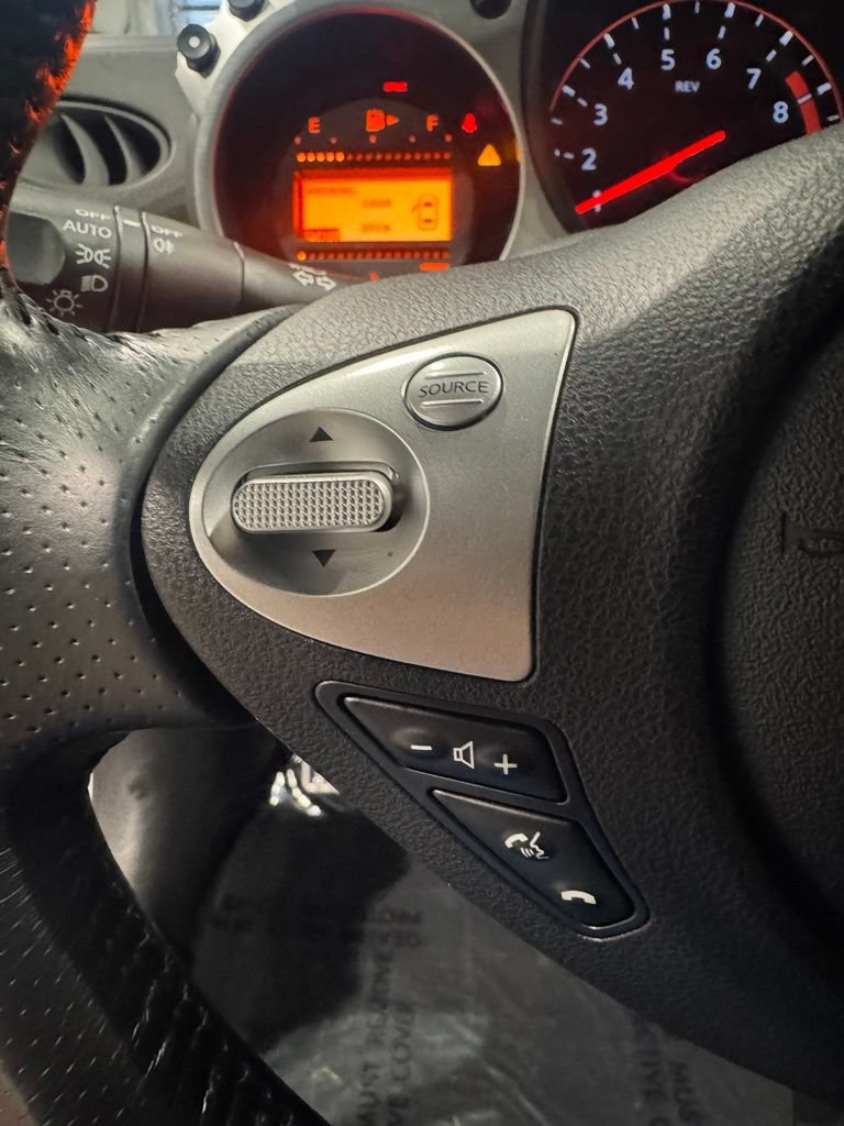 Used 2020 Nissan 370Z Coupe RWD image 17