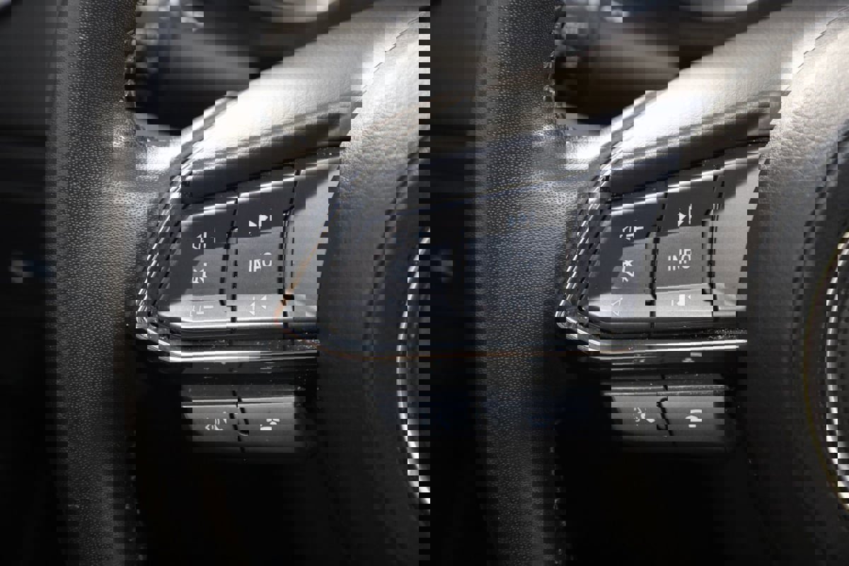 Used 2022 MAZDA CX-9 Touring image 35