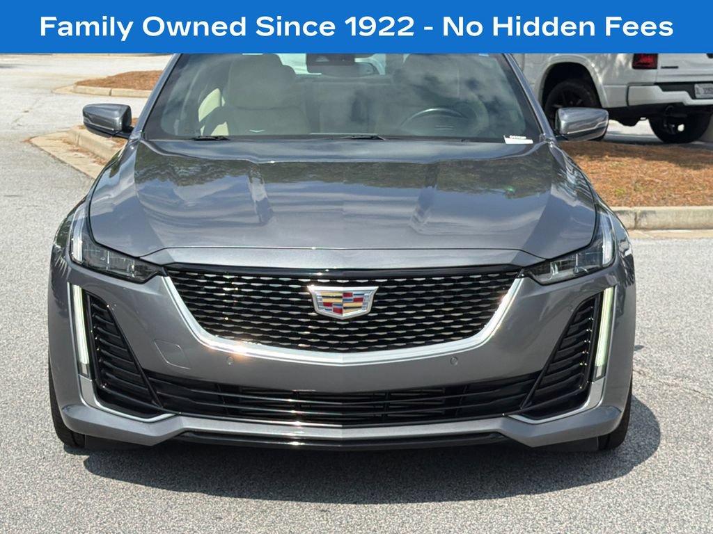 Used 2022 Cadillac CT5 Premium Luxury RWD image 2