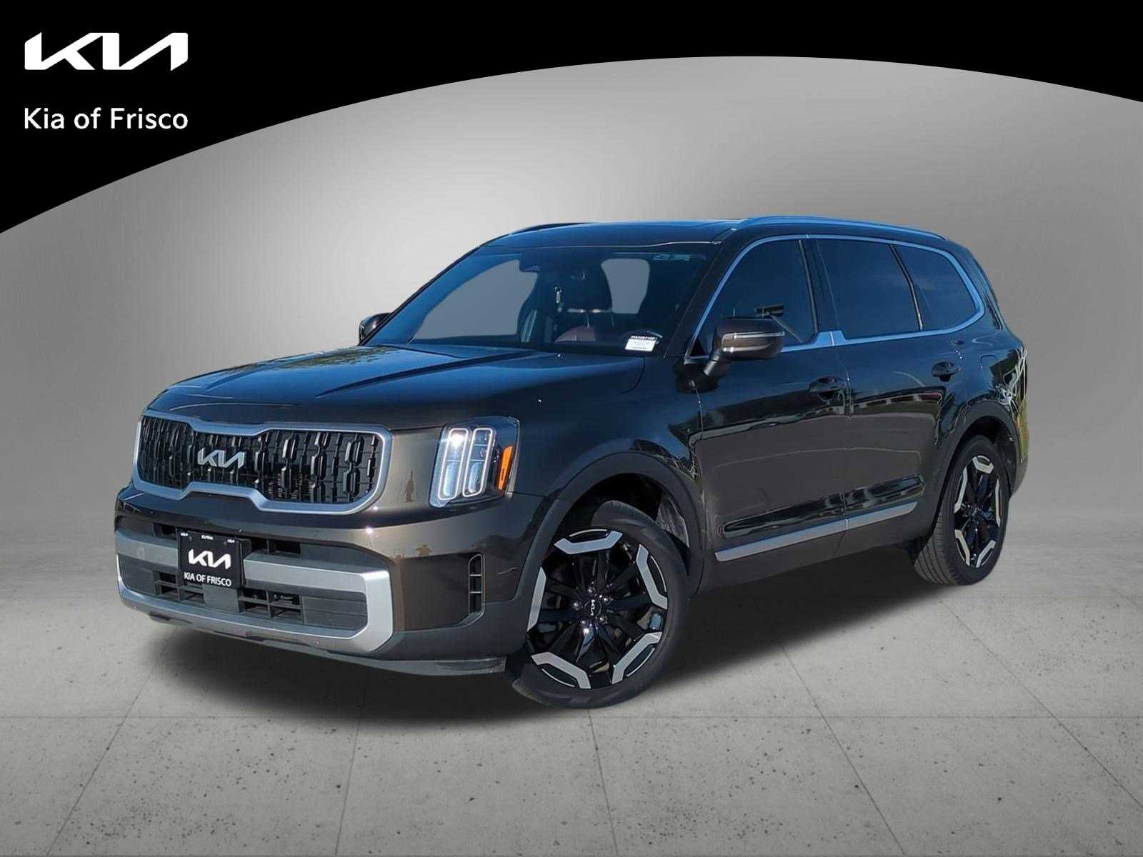 Used 2023 Kia Telluride EX w/ EX Captain's Chair Package