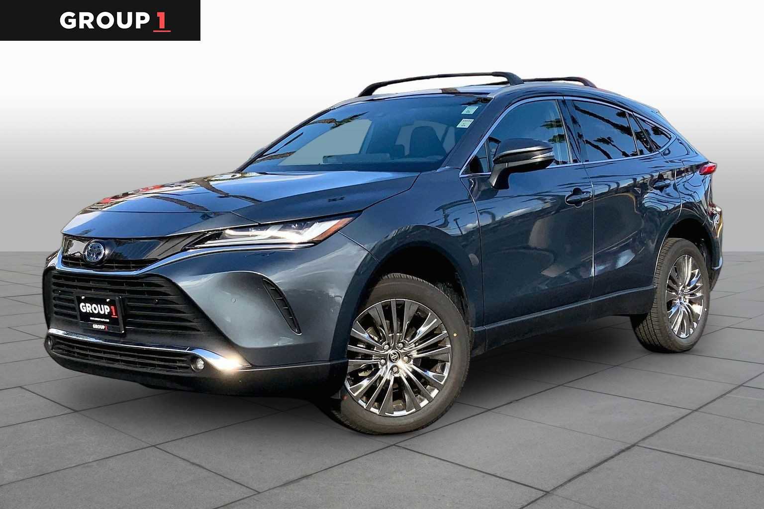 Used 2024 Toyota Venza XLE AWD/4WD video 1