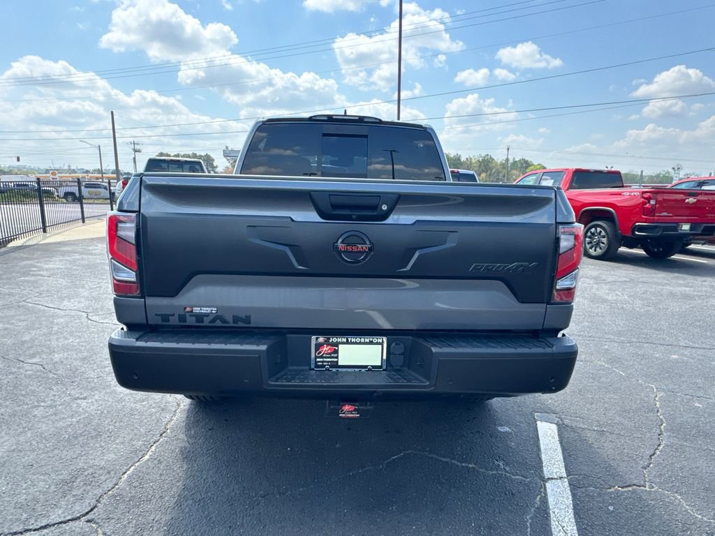 Used 2022 Nissan Titan PRO-4X w/ Off Road Protection Package image 7