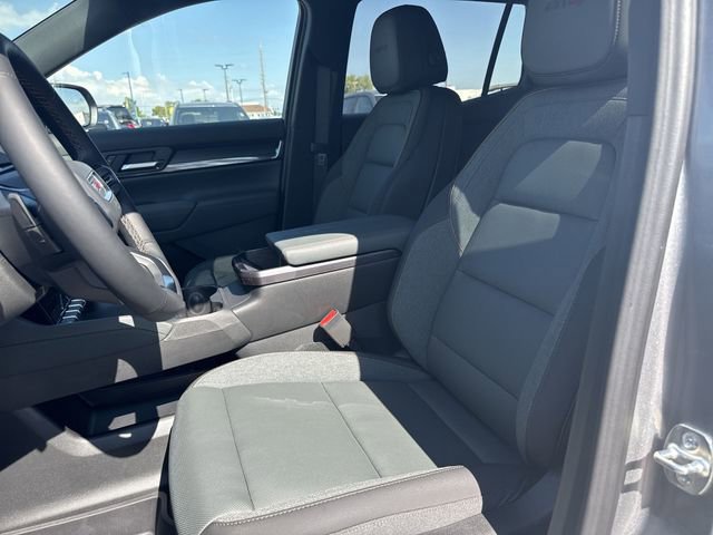 New 2026 GMC Terrain AT4 w/ LPO, Floor Liner Package image 11