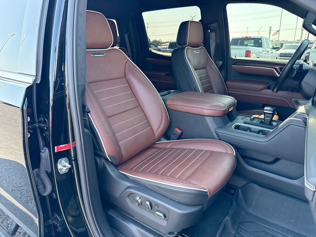 Used 2025 GMC Sierra 1500 Denali Ultimate AWD/4WD image 25