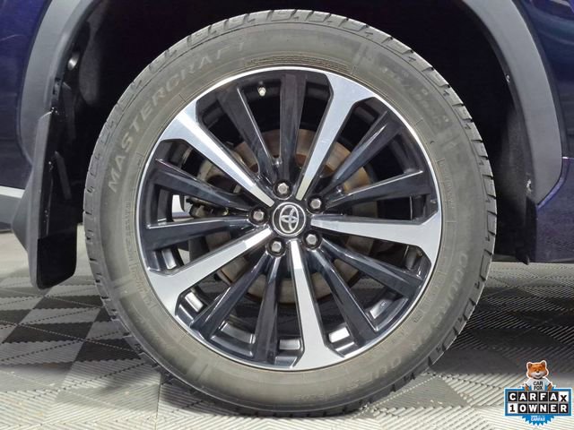 Used 2022 Toyota Highlander XSE image 29