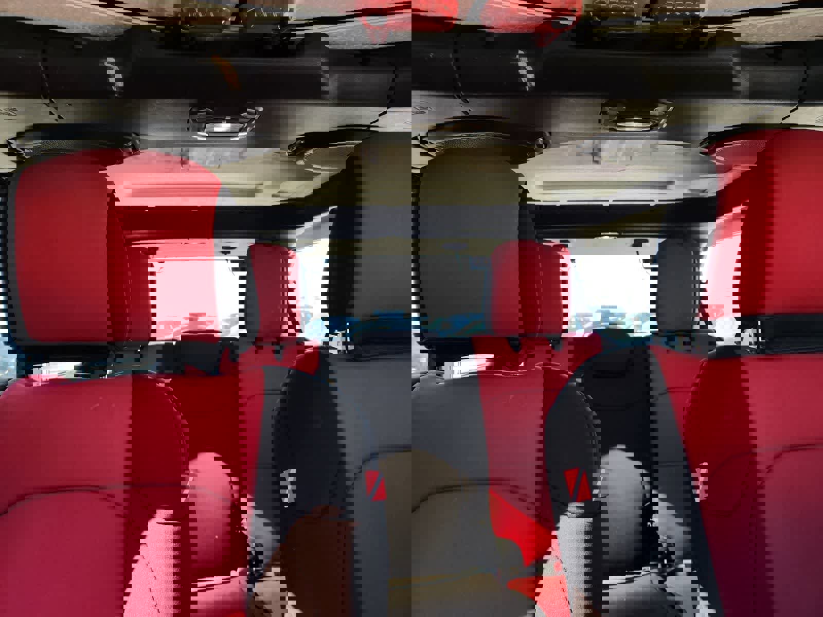 Certified 2018 Jeep Wrangler Unlimited Sport image 19