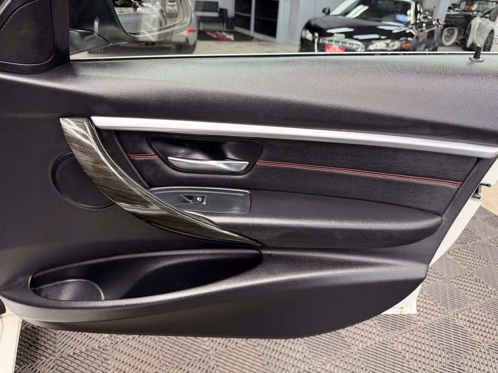 Used 2017 BMW 330i Sedan RWD image 53