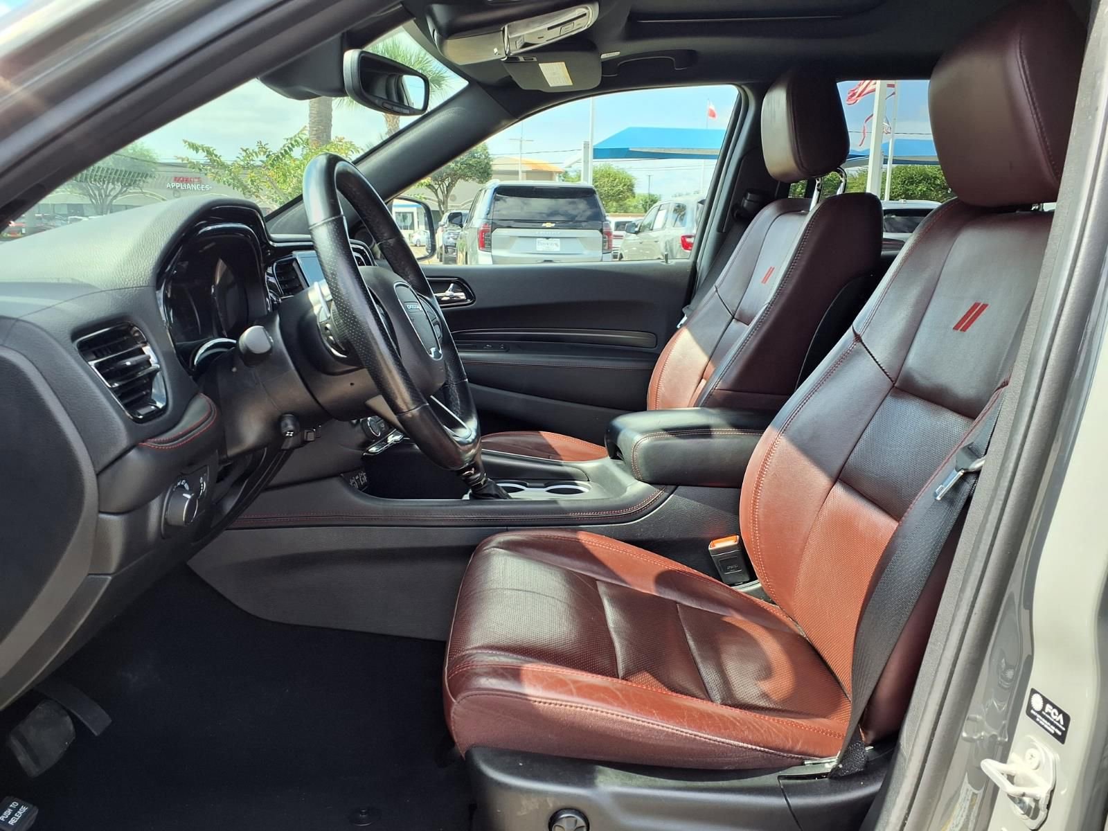 Used 2024 Dodge Durango GT RWD image 17