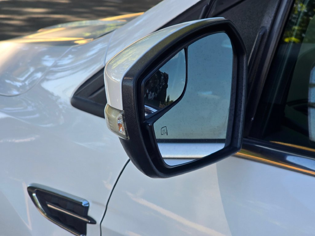 Used 2018 Ford Escape Titanium AWD/4WD image 12