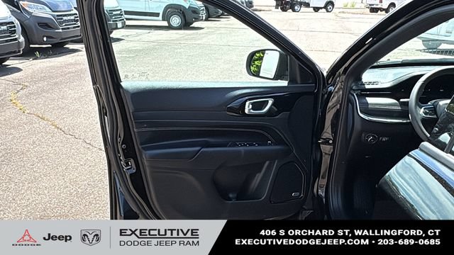 Used 2023 Jeep Compass High Altitude AWD/4WD image 9