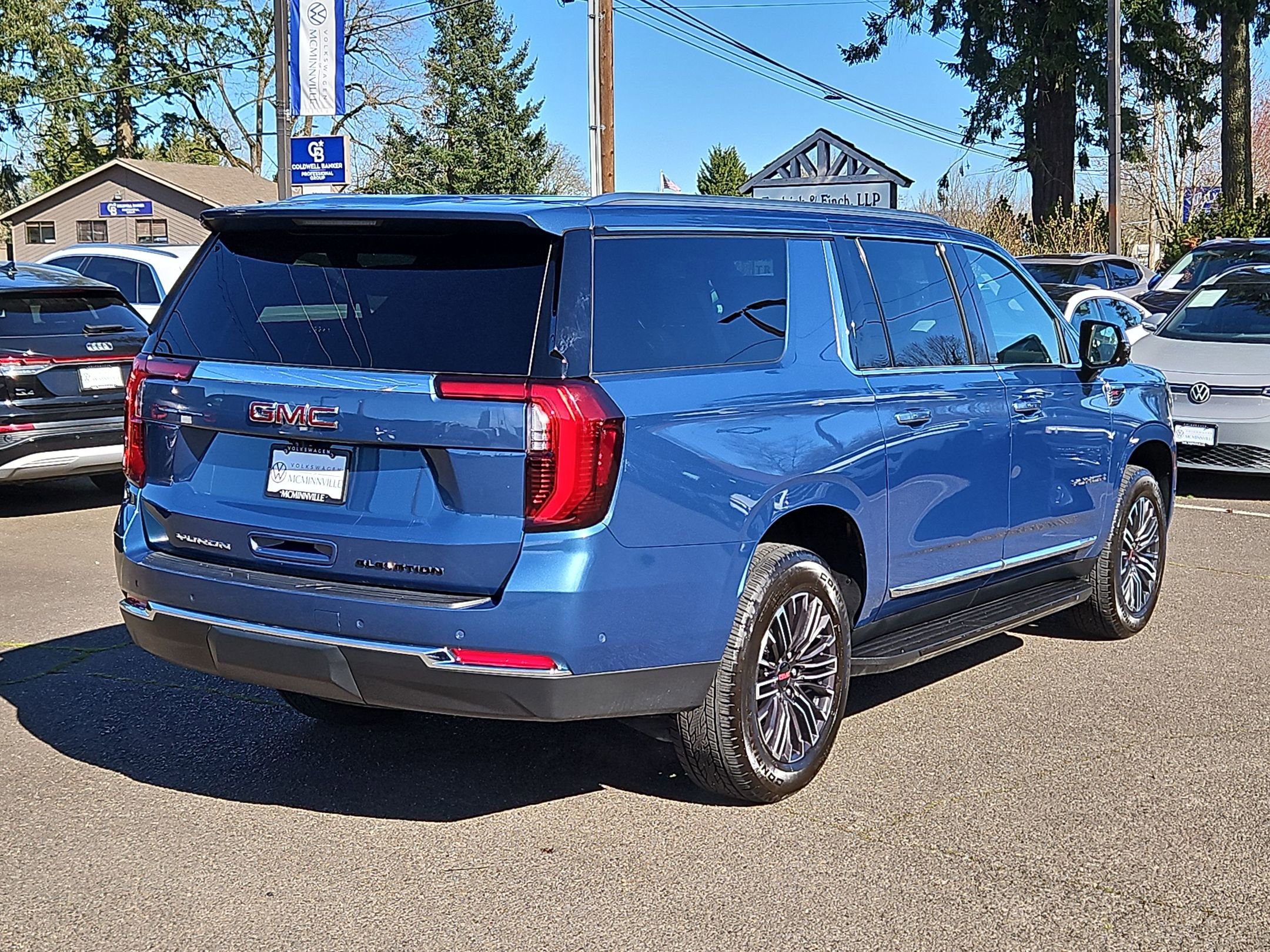Used 2025 GMC Yukon XL Elevation w/ LPO, Floor Liner Package image 5