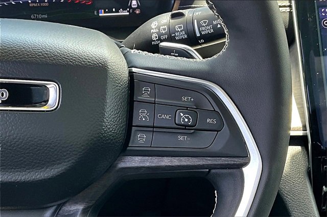 Used 2025 Jeep Grand Cherokee Limited 4xe image 21