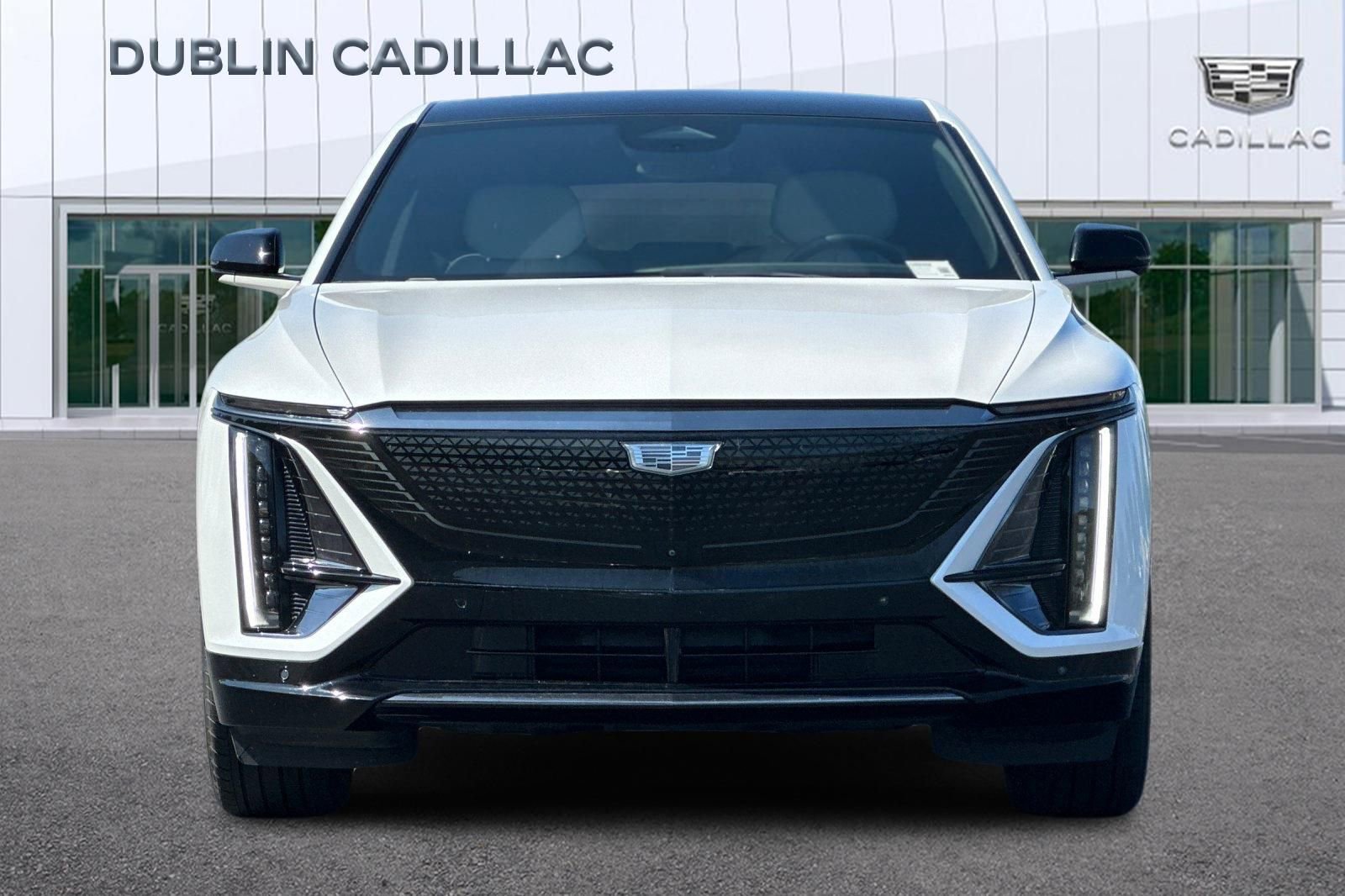 Certified 2024 Cadillac Lyriq Sport w/ LPO, Floor Liner Package AWD/4WD image 9