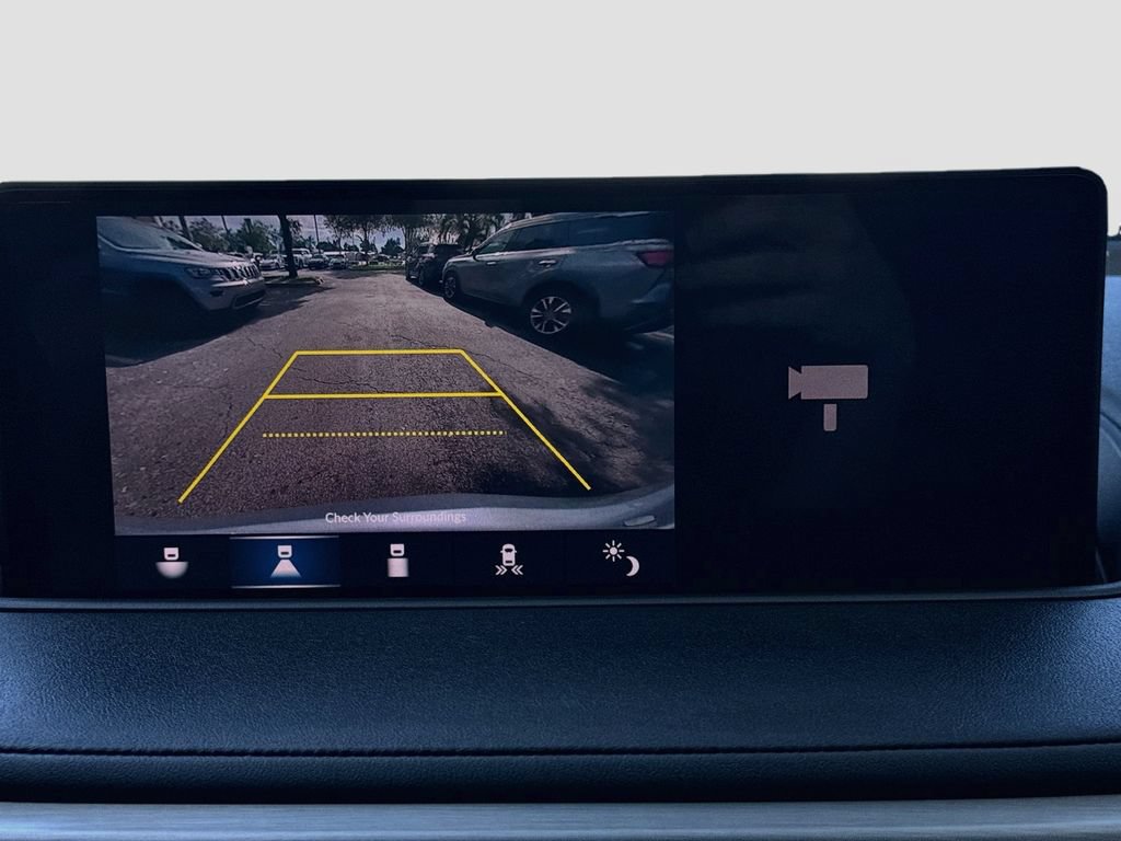 Used 2024 Acura MDX w/ Technology Package FWD image 15