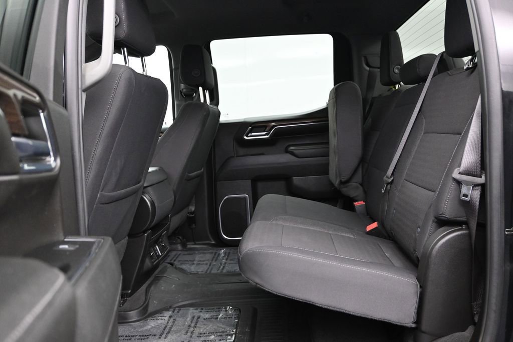 Used 2024 Chevrolet Silverado 1500 RST w/ Redline Edition AWD/4WD image 29