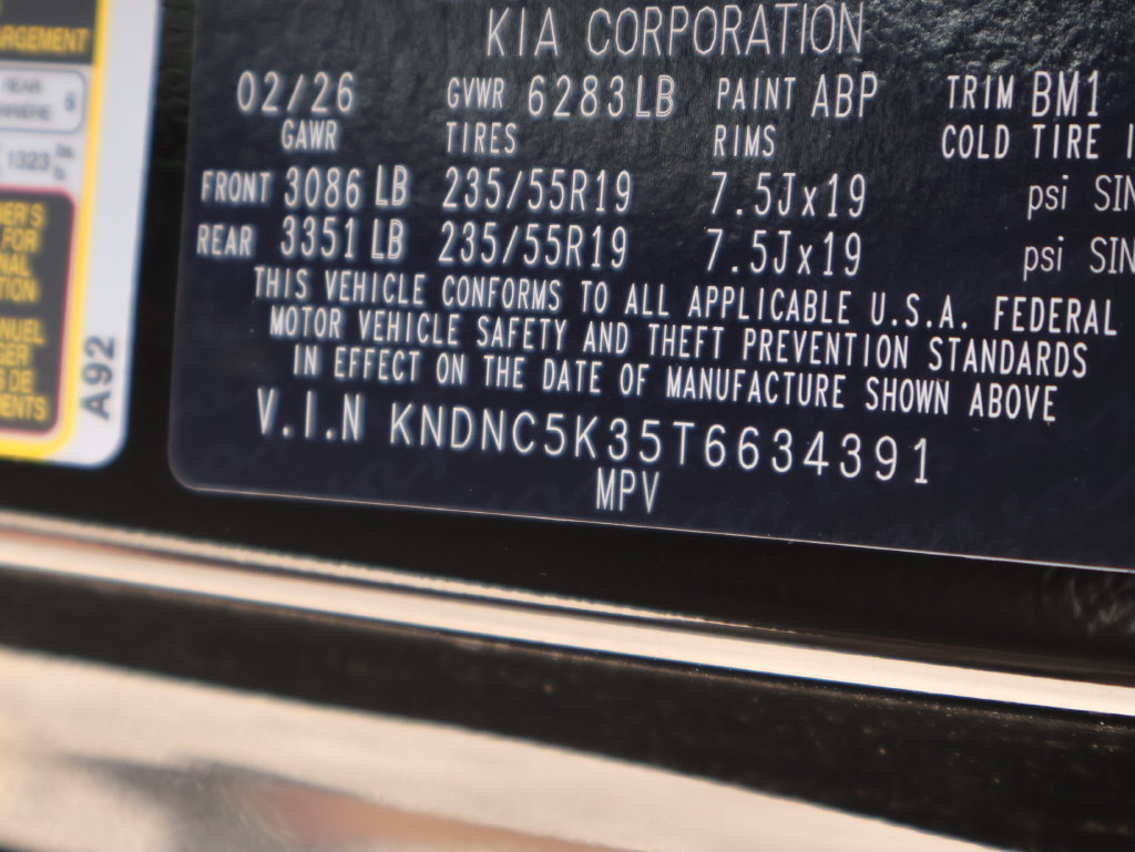 New 2026 Kia Carnival EX FWD image 42