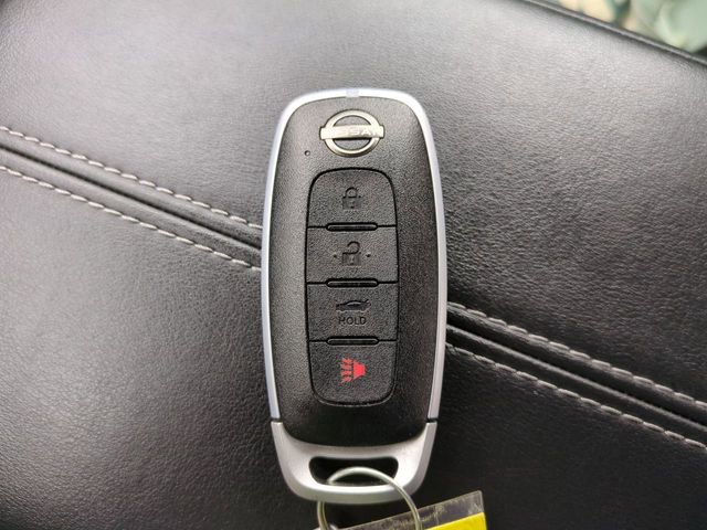 Used 2025 Nissan Sentra SV FWD image 26