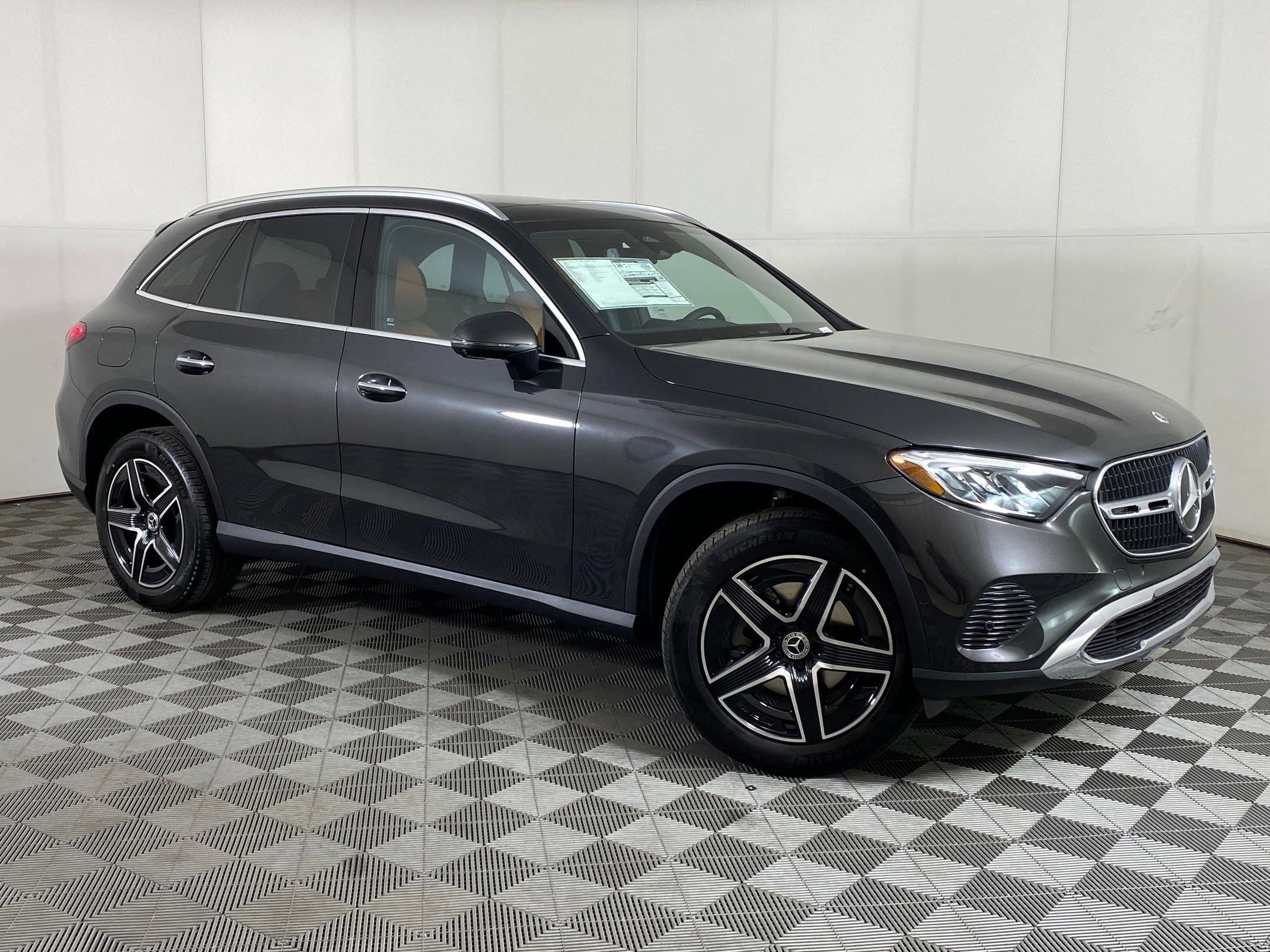 Used 2026 Mercedes-Benz GLC 300 4MATIC image 6