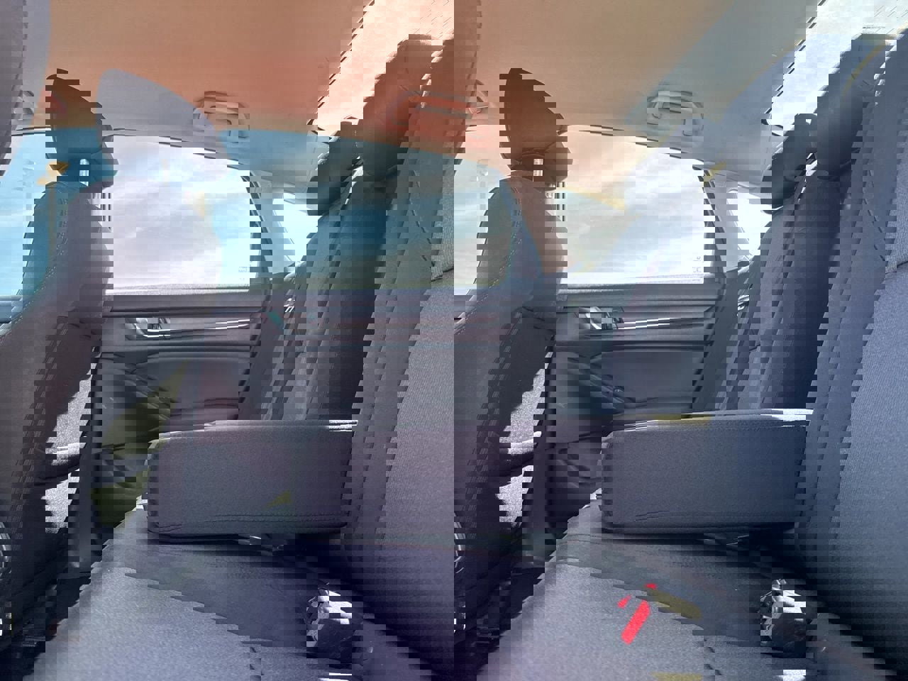 Used 2020 Honda Accord Hybrid image 35