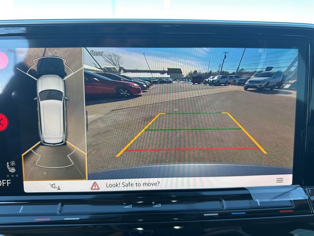 New 2026 Volkswagen Atlas SEL Premium R-Line image 17