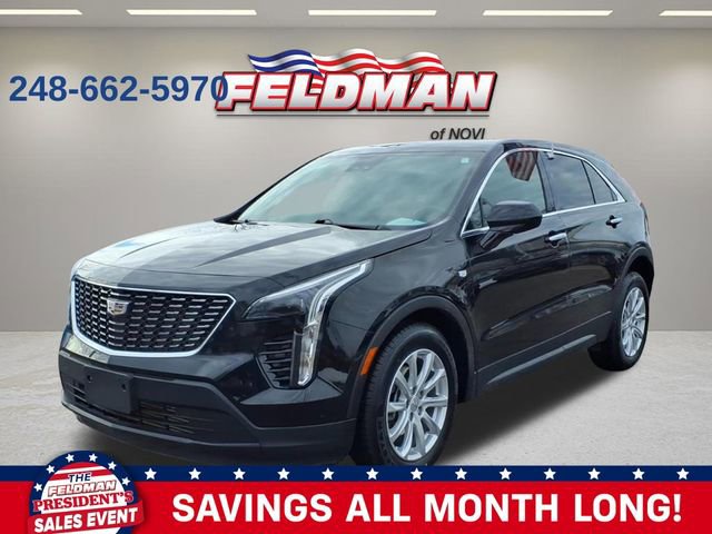 Used 2023 Cadillac XT4 Luxury w/ Cold Weather Package image 1