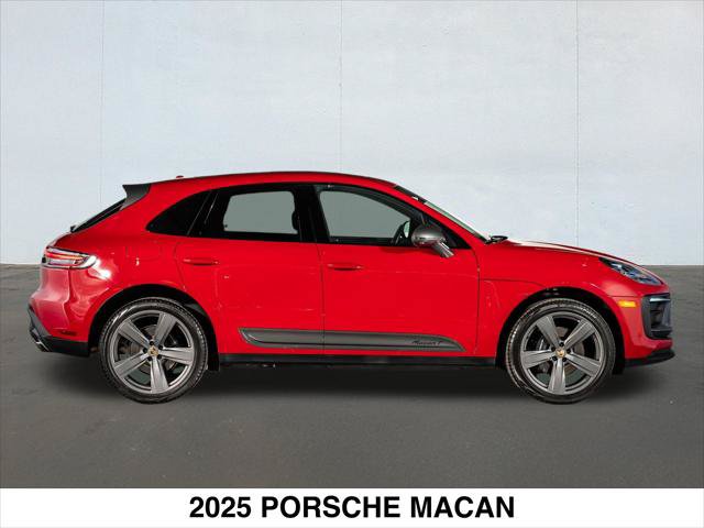 Used 2025 Porsche Macan Turbo AWD/4WD image 6
