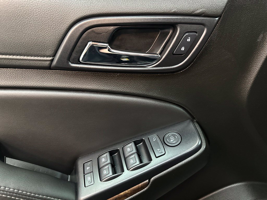Used 2019 Chevrolet Tahoe LS AWD/4WD image 17