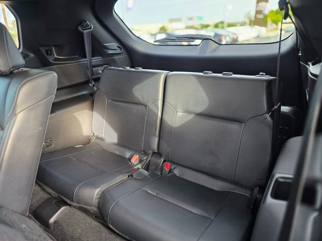 Used 2023 Mitsubishi Outlander SEL image 16