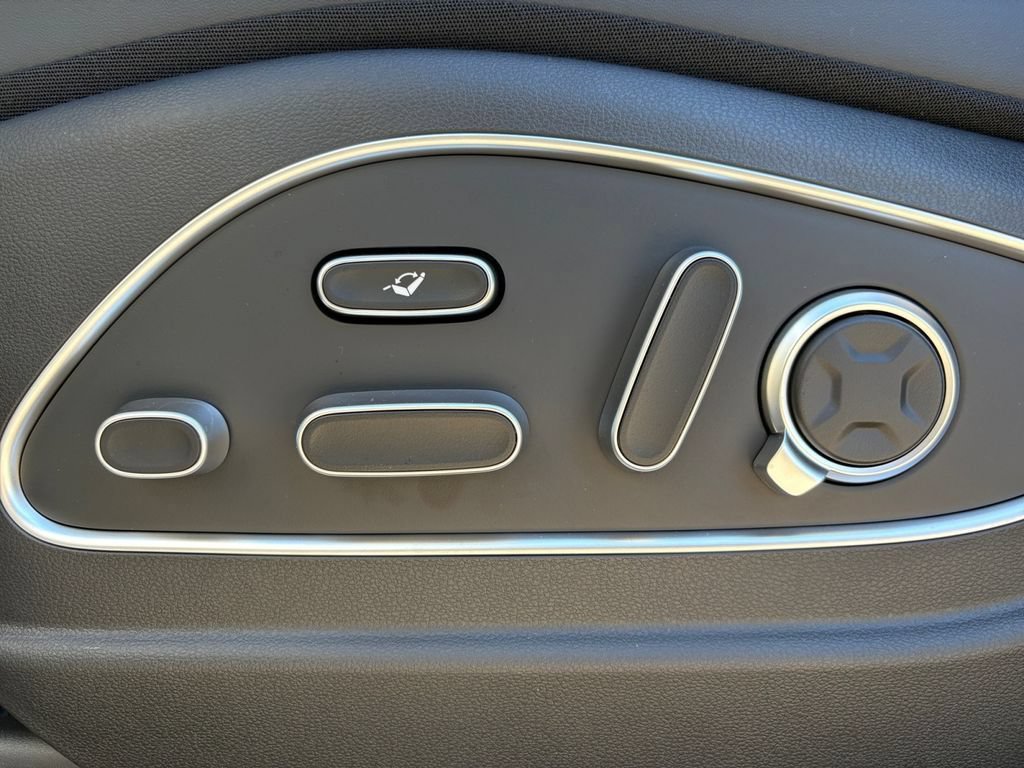 New 2026 Hyundai Palisade Calligraphy FWD image 16