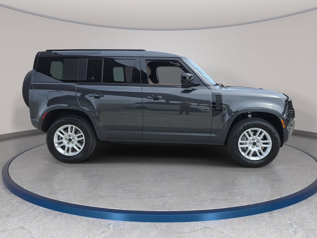 New 2026 Land Rover Defender 110 S AWD/4WD image 4