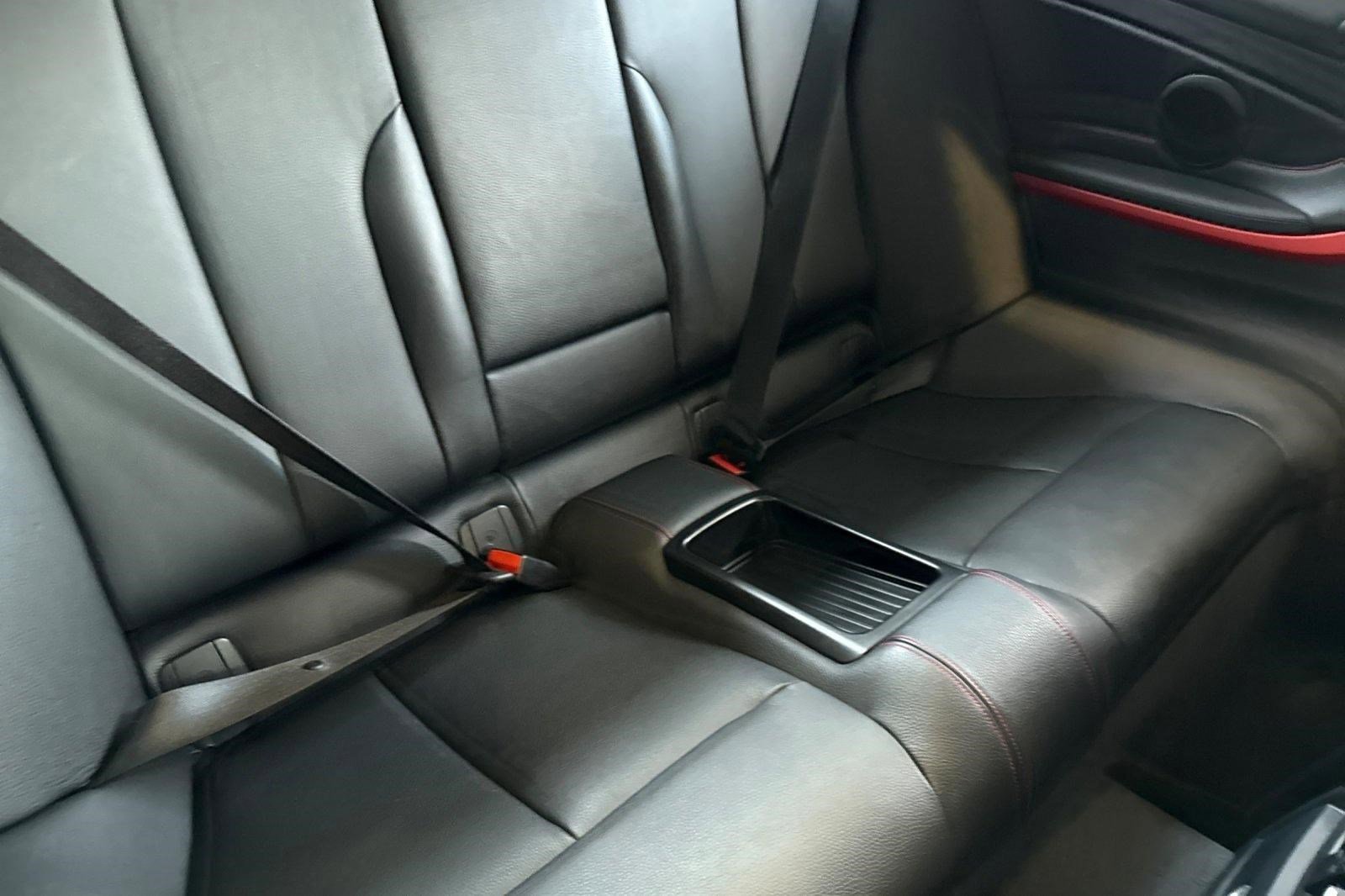 Used 2015 BMW 428i Coupe image 29