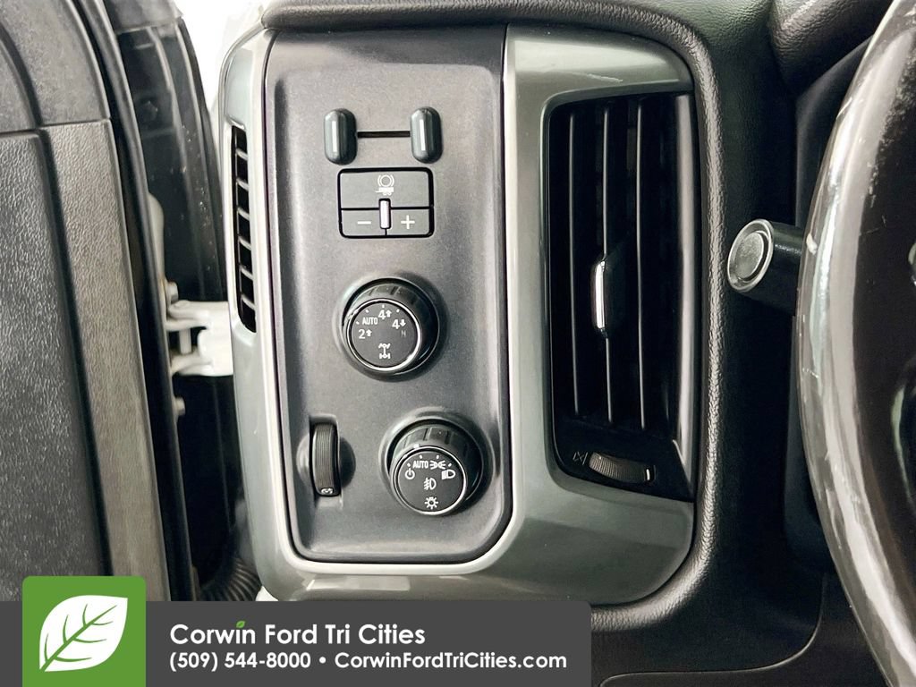 Used 2015 Chevrolet Silverado 1500 LT w/ All Star Edition AWD/4WD image 19