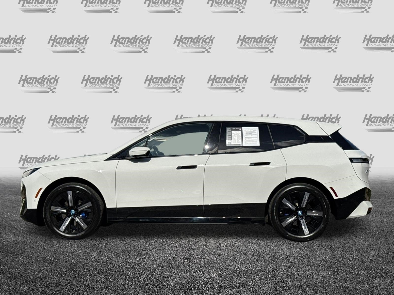 Certified 2024 BMW iX xDrive50 w/ Sport Package AWD/4WD image 8