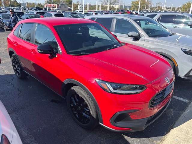 Used 2024 Honda HR-V Sport image 2