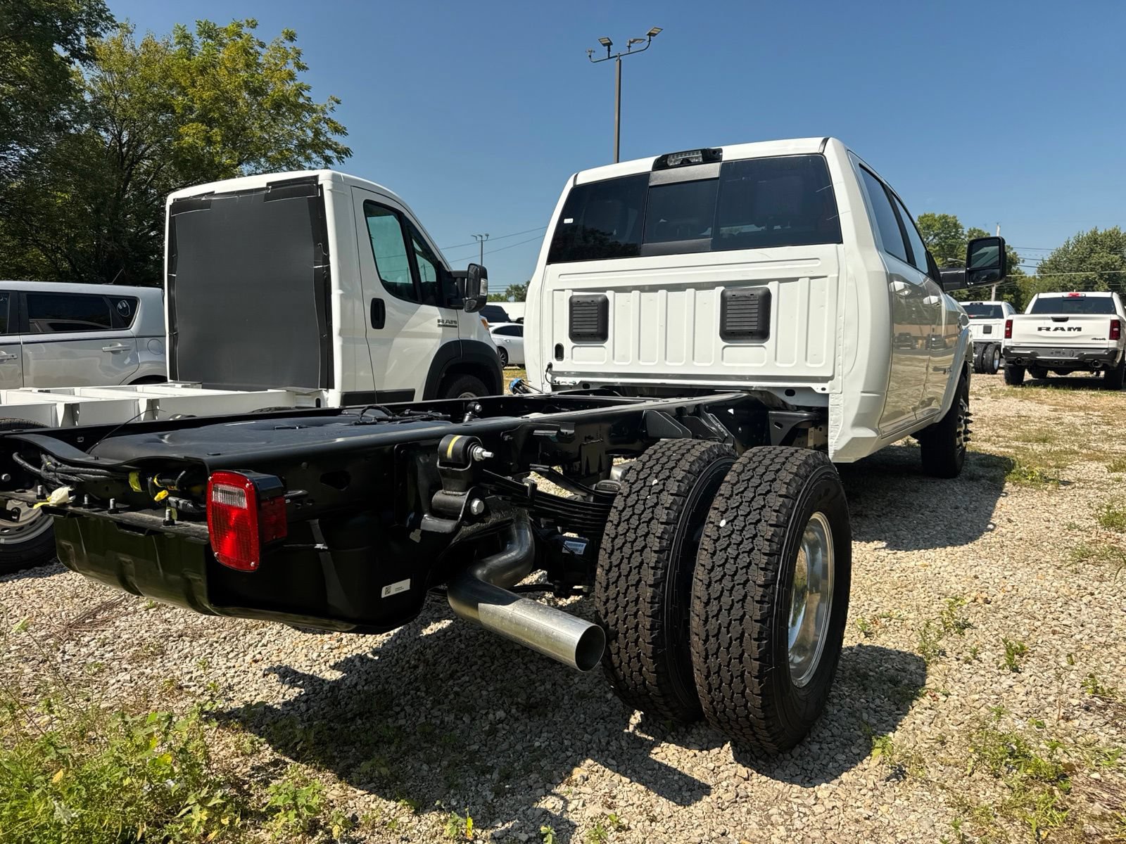 New 2027 RAM 3500 Big Horn w/ Laramie Trim Package AWD/4WD image 6