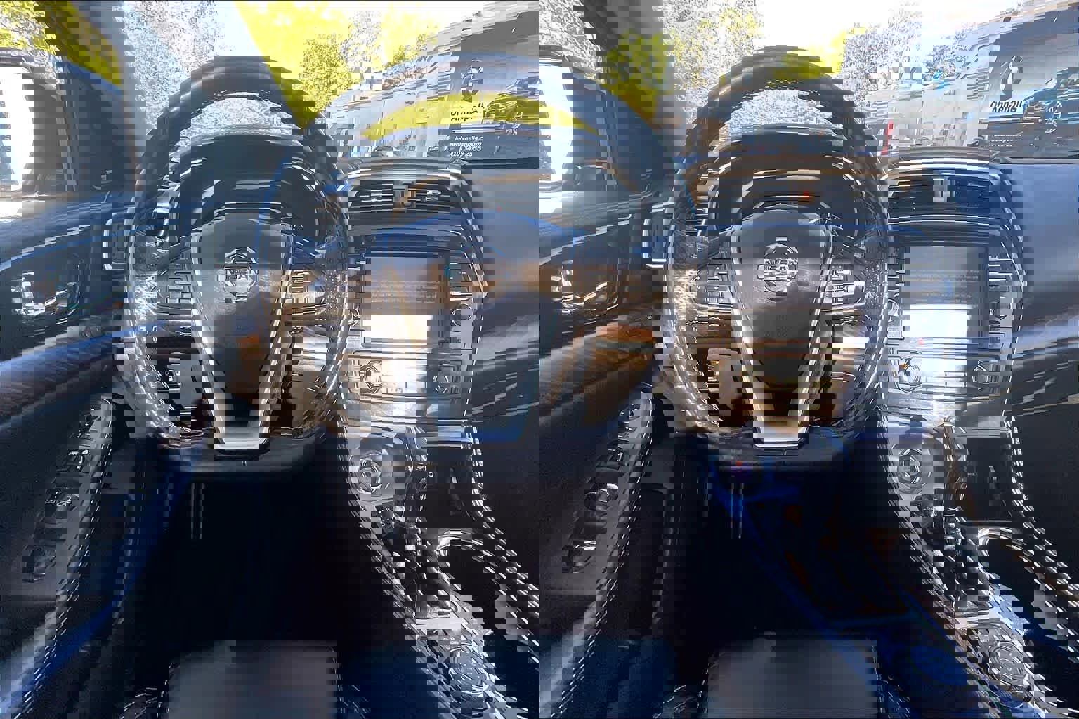 Used 2018 Nissan Maxima Platinum FWD image 5