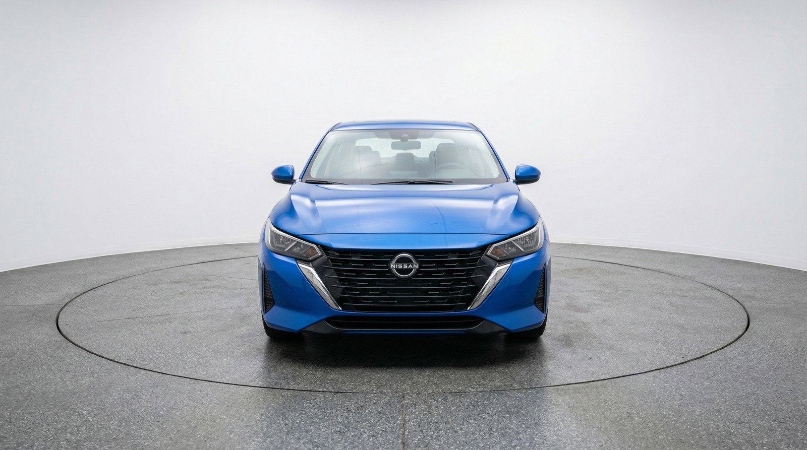 Used 2025 Nissan Sentra SV FWD image 2