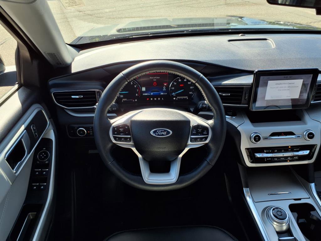 Used 2023 Ford Explorer XLT w/ Equipment Group 202A image 16