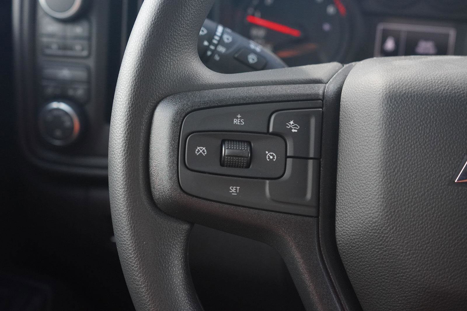 New 2026 Chevrolet Silverado 1500 Custom Trail Boss w/ LPO, Dark Essentials Package AWD/4WD image 16