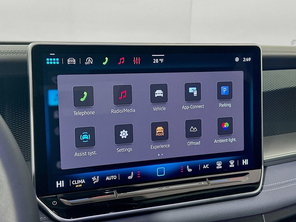 New 2026 Volkswagen Tiguan SE image 13