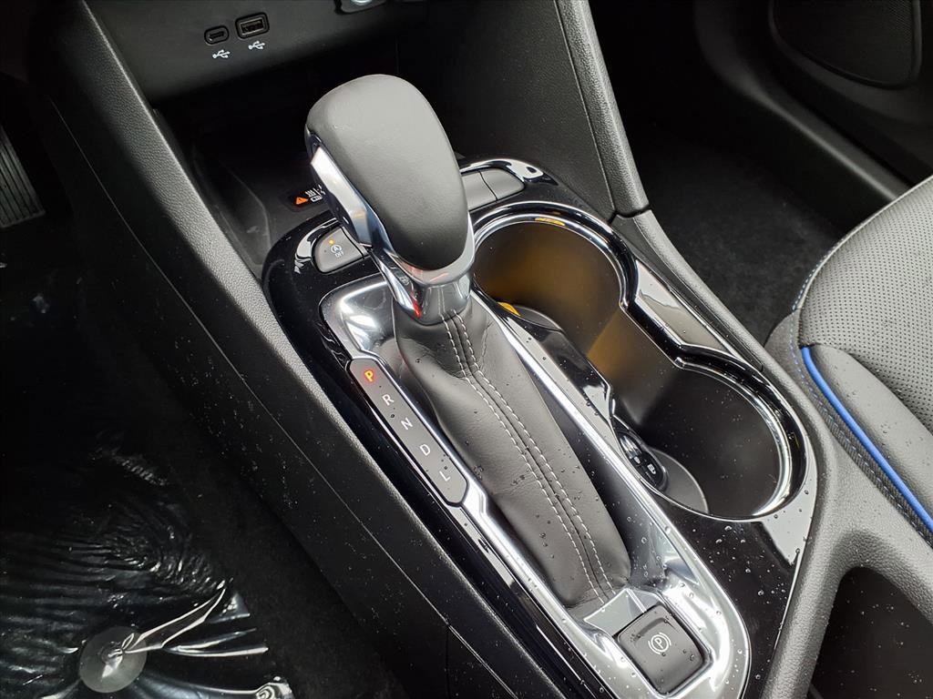 New 2026 Buick Encore GX Sport Touring image 18