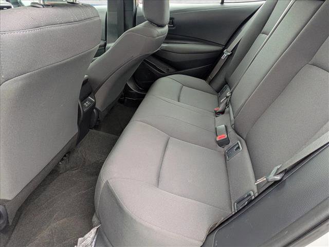 Used 2025 Toyota Corolla LE image 17