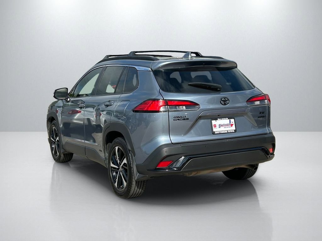 Used 2024 Toyota Corolla Cross XSE image 7